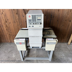 中古ニッカ電測コンベアー式金属検出機／品番 Y-800E 問い合わせ番号　Z-01021-7